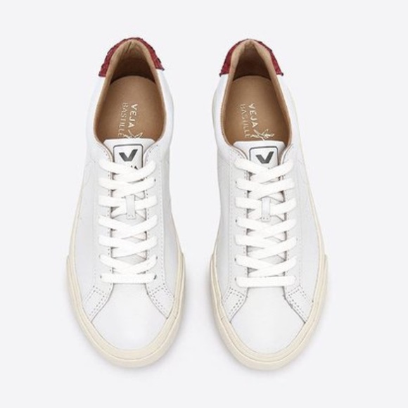 Veja Barneys Esplar Red Tilapia Sneakers - Picture 3 of 9